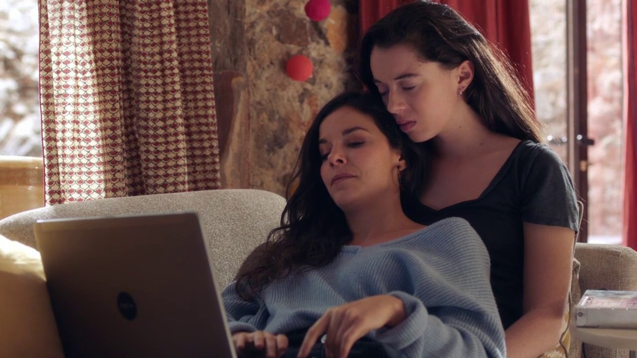 Roxane & Sara - Part 12 (ENG SUB)