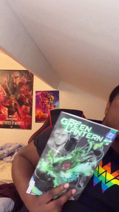 Absolute Superman #30