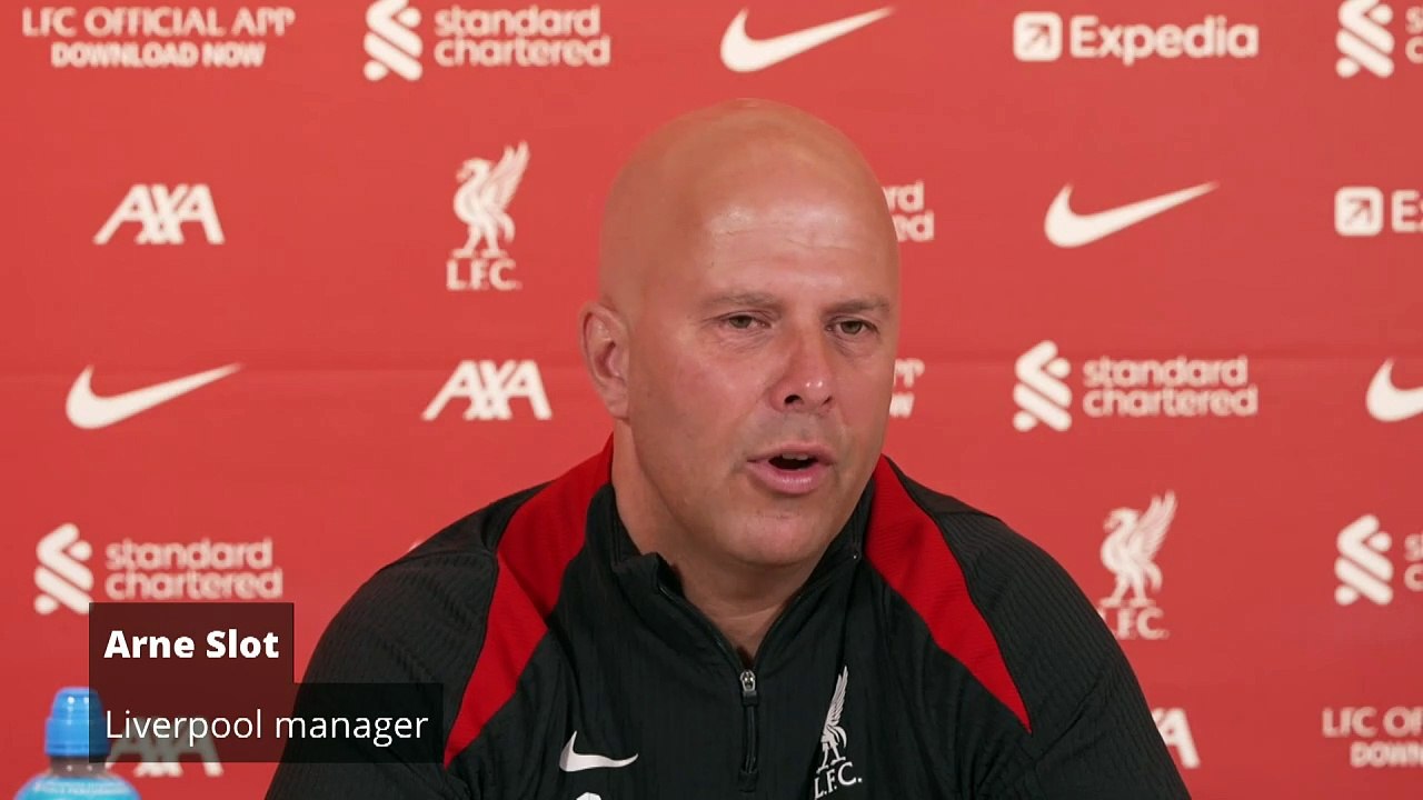 Arne Slot delighted by Salah contract extension