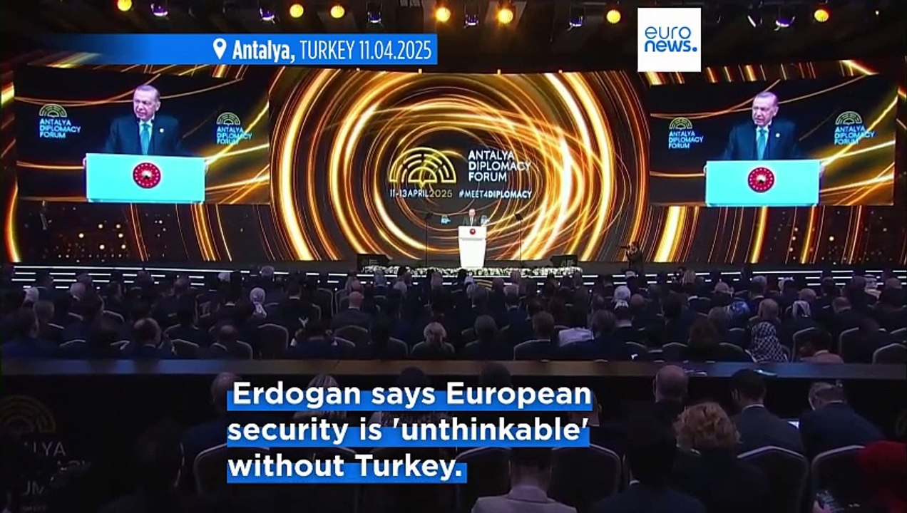 Erdoğan positions Turkey as point of stability for European security and Syria