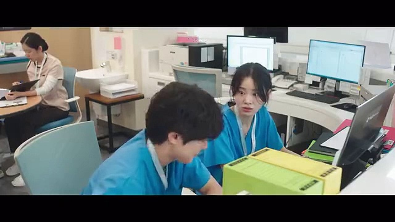 Resident Playbook (2025) Ep 2 - Eng Sub