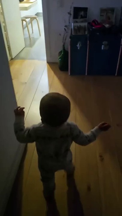 Filho de Maria Botelho Moniz e Pedro Bianchi Prata