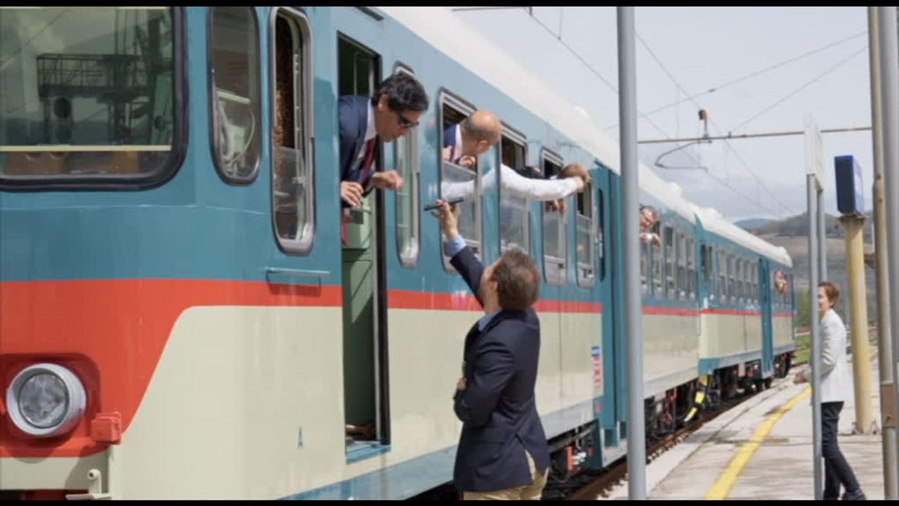 Le due storiche automotrici Aln 668 rigenerate in chiave green