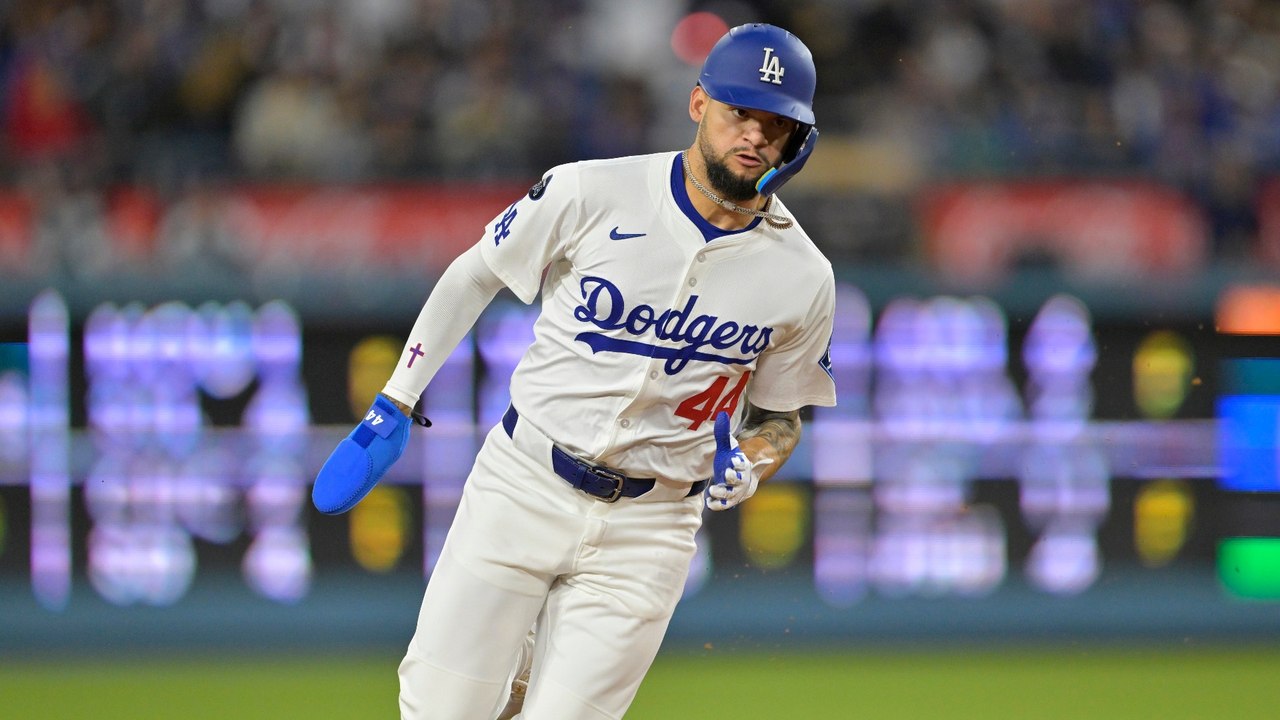 Dodgers vs. Rangers: Game Day Analysis & Pitcher Stats