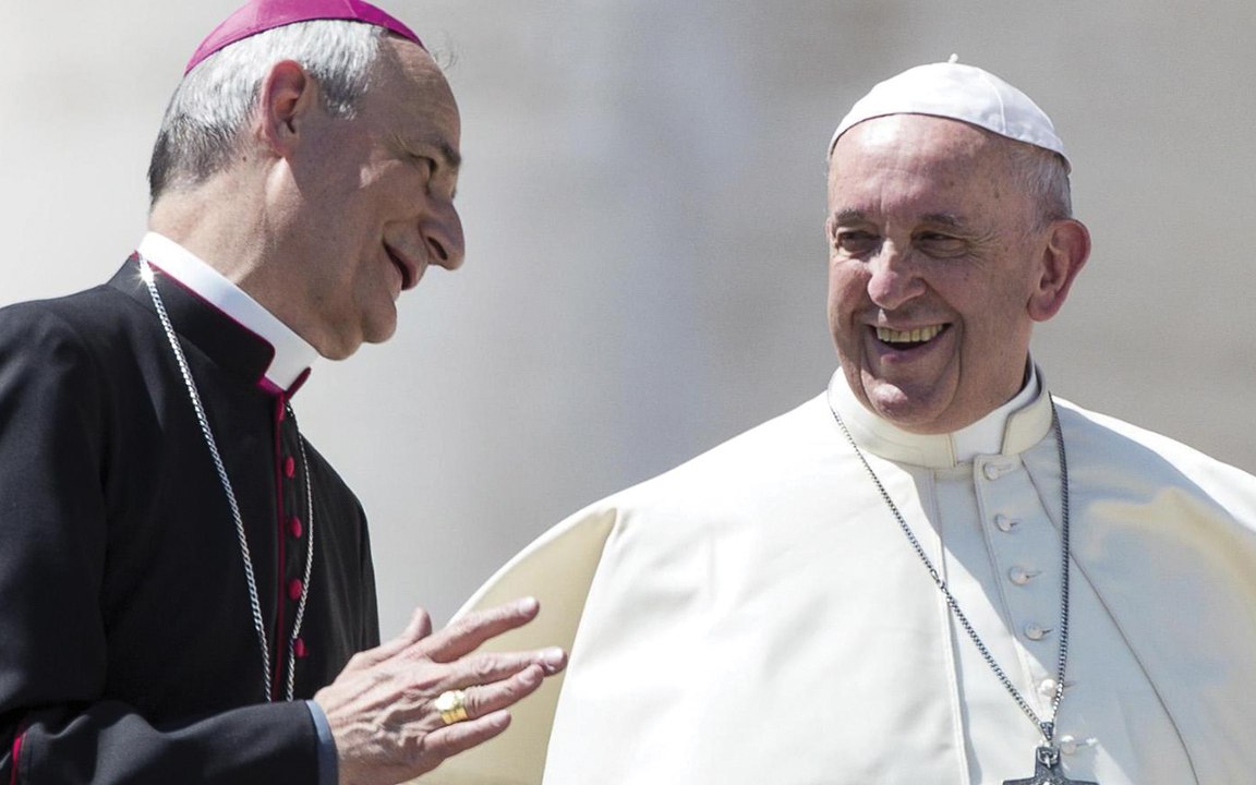 Il presidente della CEI, Zuppi: «Papa Francesco ha amato fino alla fine». Le cause della morte di Bergoglio