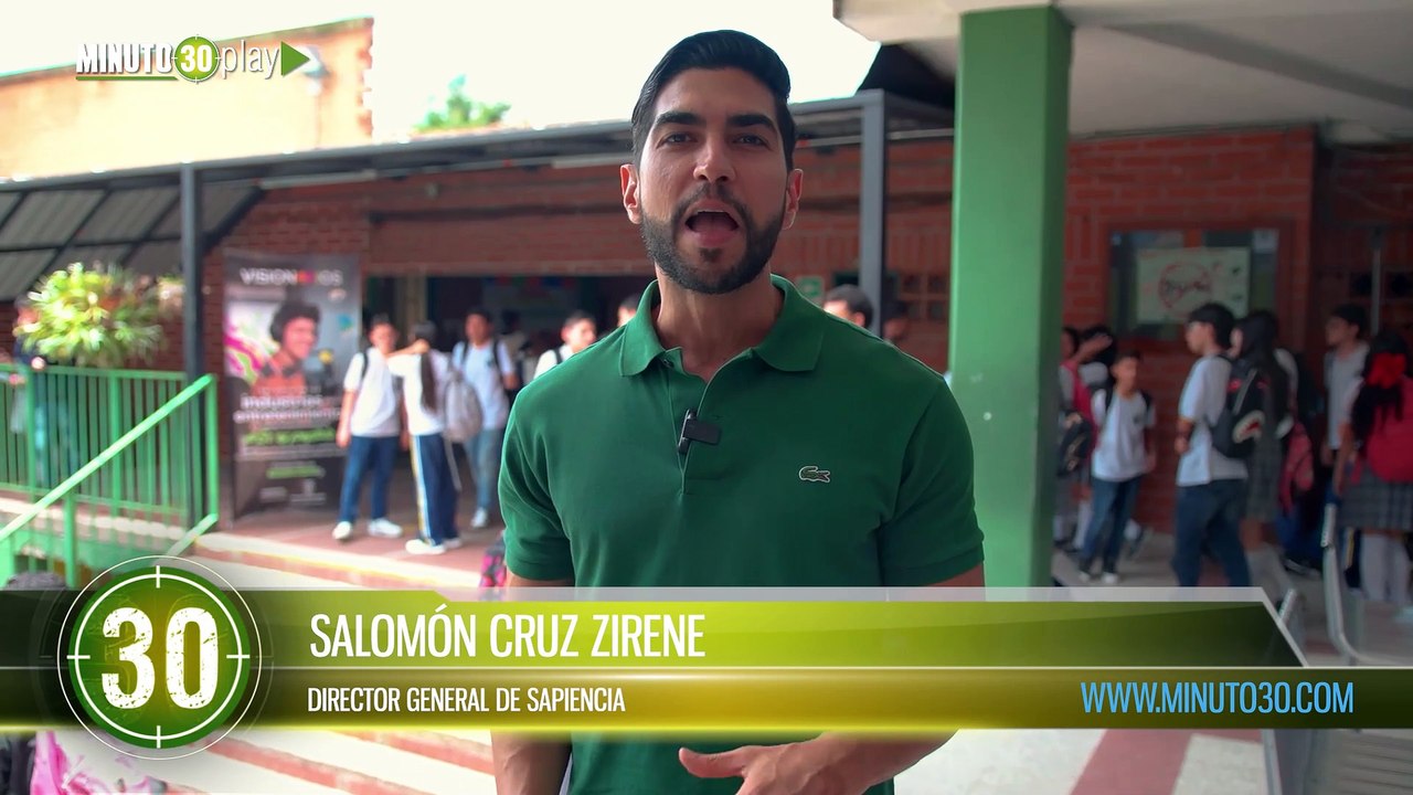 Más de mil estudiantes de bachillerato en Medellín obtendrán doble titulación técnica con Sapiencia