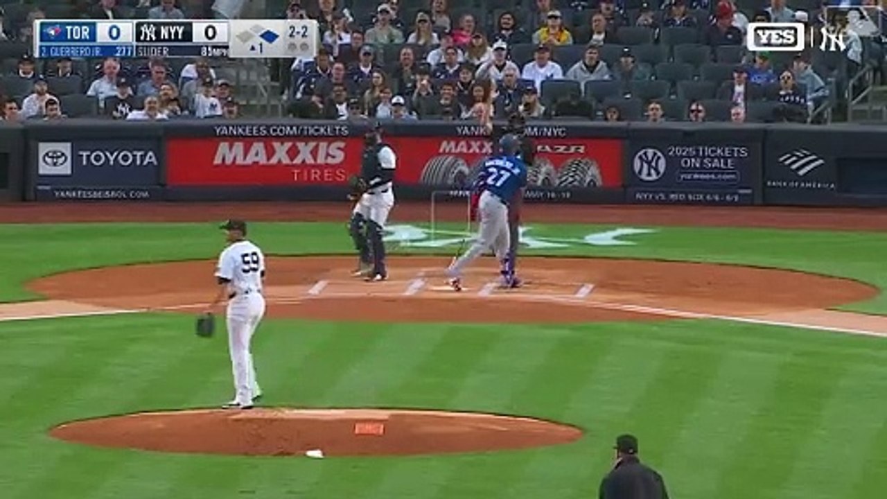 Carlos Carrasco poncha a Vladimir Guerrero Jr.