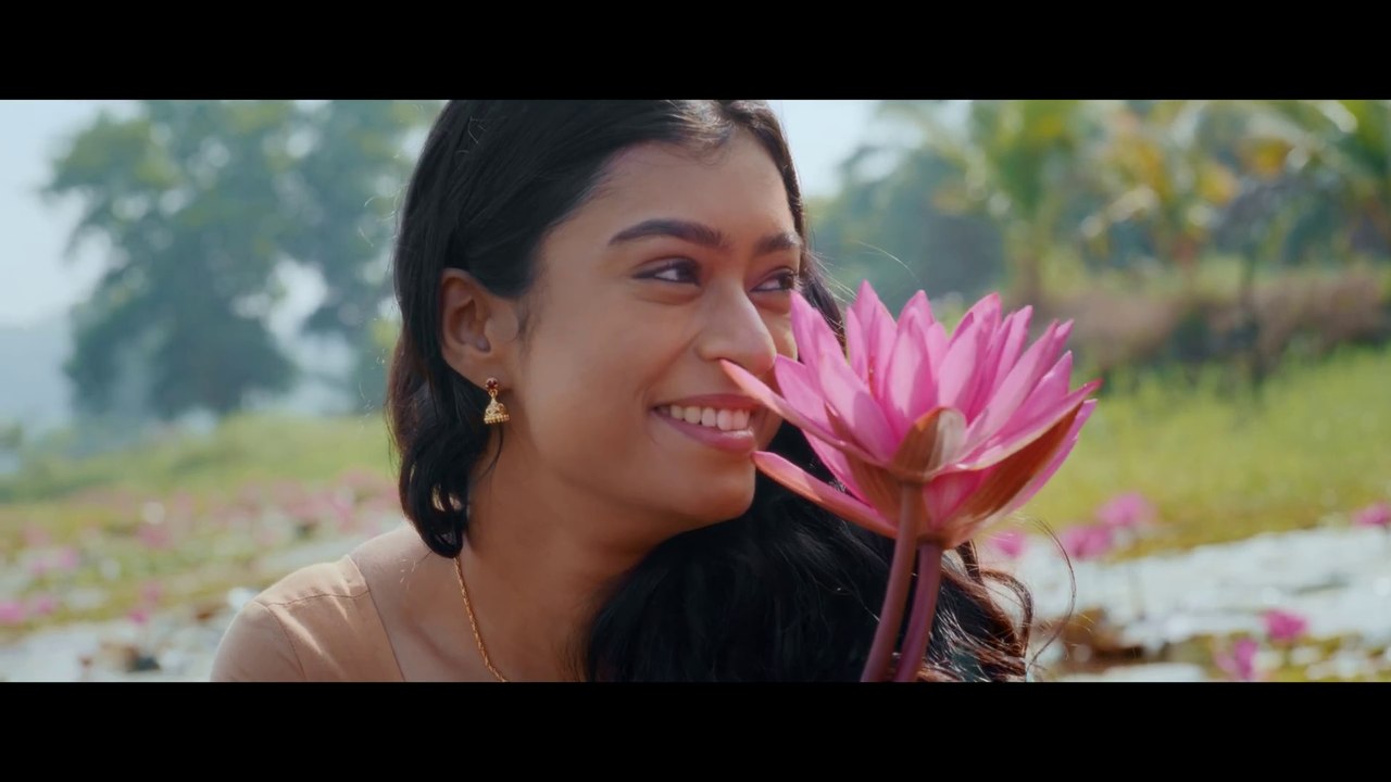 Narivetta - Minnalvala Video Song | Tovino  Thomas, Anuraj Manohar, Jakes Bejoy, Sid Sriram, Sithara