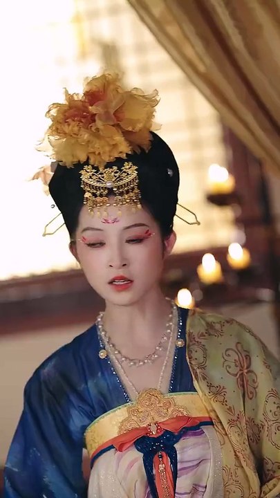 【最新短剧合集】 今朝春色倍还人