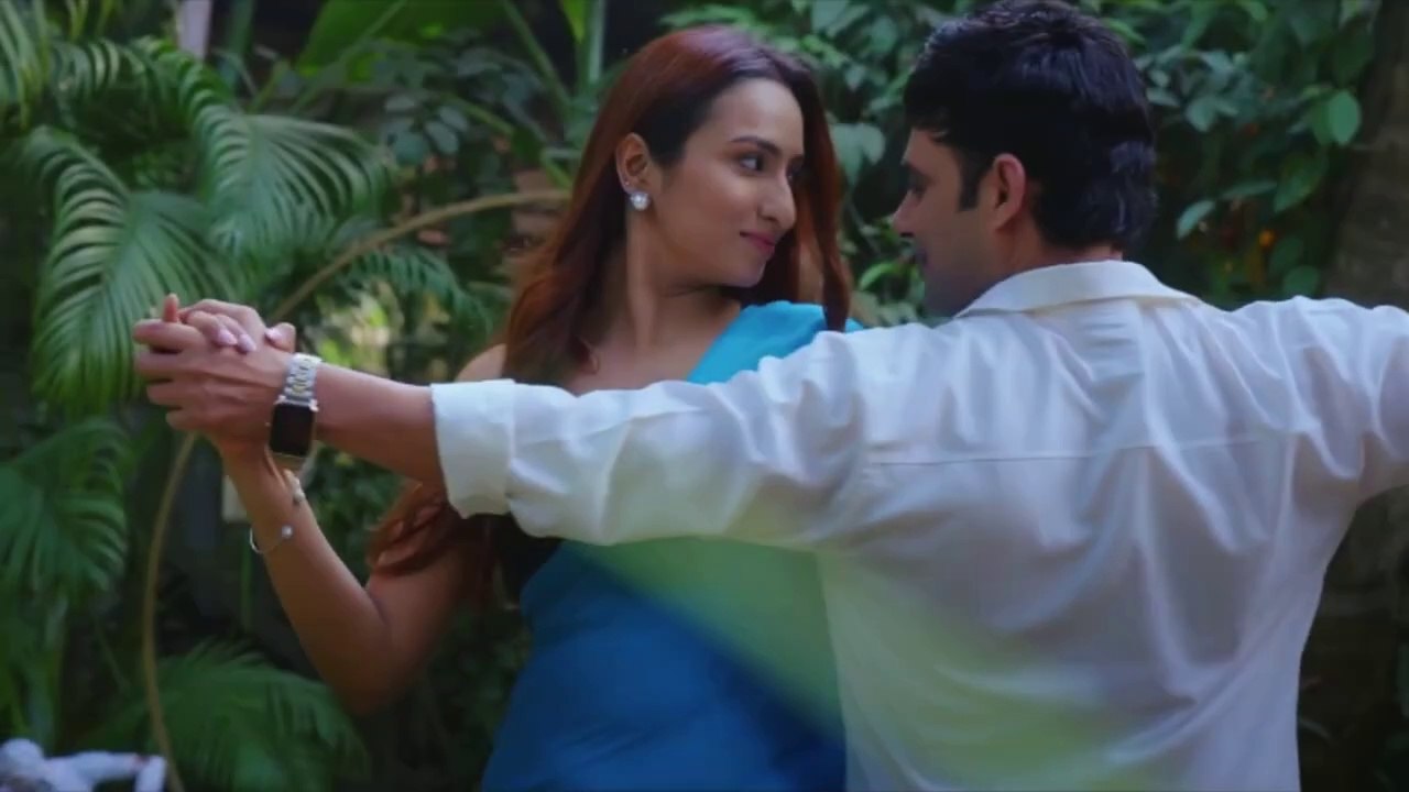 Teree Muskaan  तेरी मुस्कान  Hot Romantic Hindi song  Love song  EGO  Namasteyflix webseries