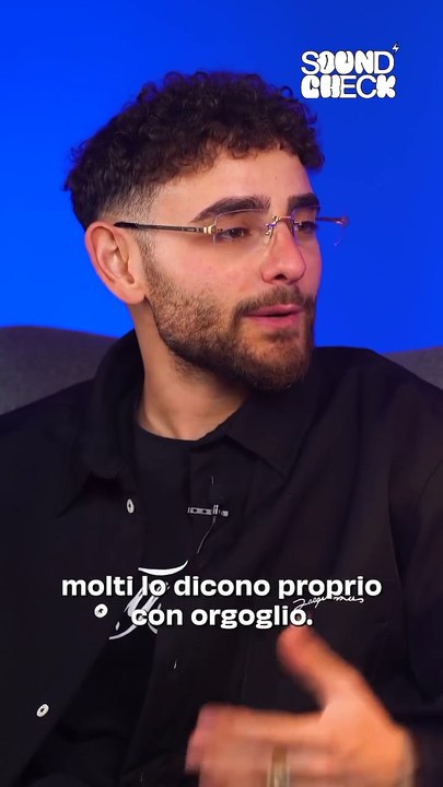 "Rocco Hunt: Orgoglio e Radici nel Nuovo Album 'Ragazzo di giù'"