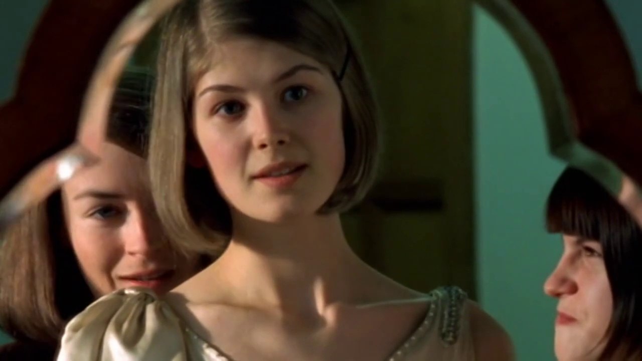 Love in a Cold Climate (2001) Episode 1