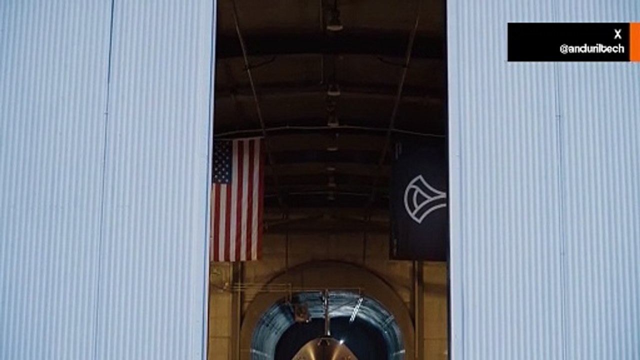 衝撃映像：新型戦闘ドローン「YFQ-44A」、米国でのテスト映像が公開