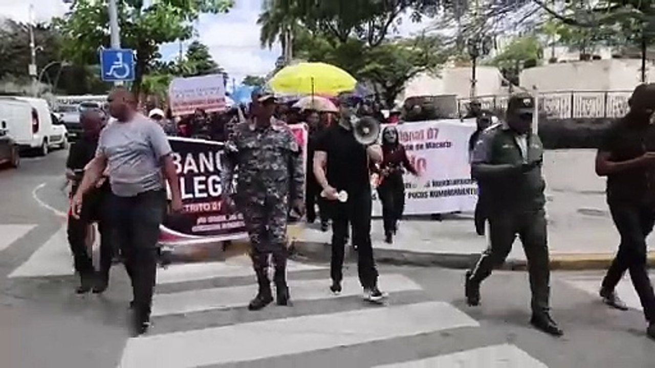 Maestro marchan: No queremos cuentos, queremos nombramientos