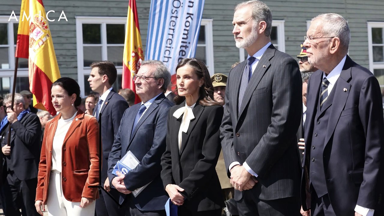 Lo stile formale di Letizia di Spagna con il tailleur di Mango