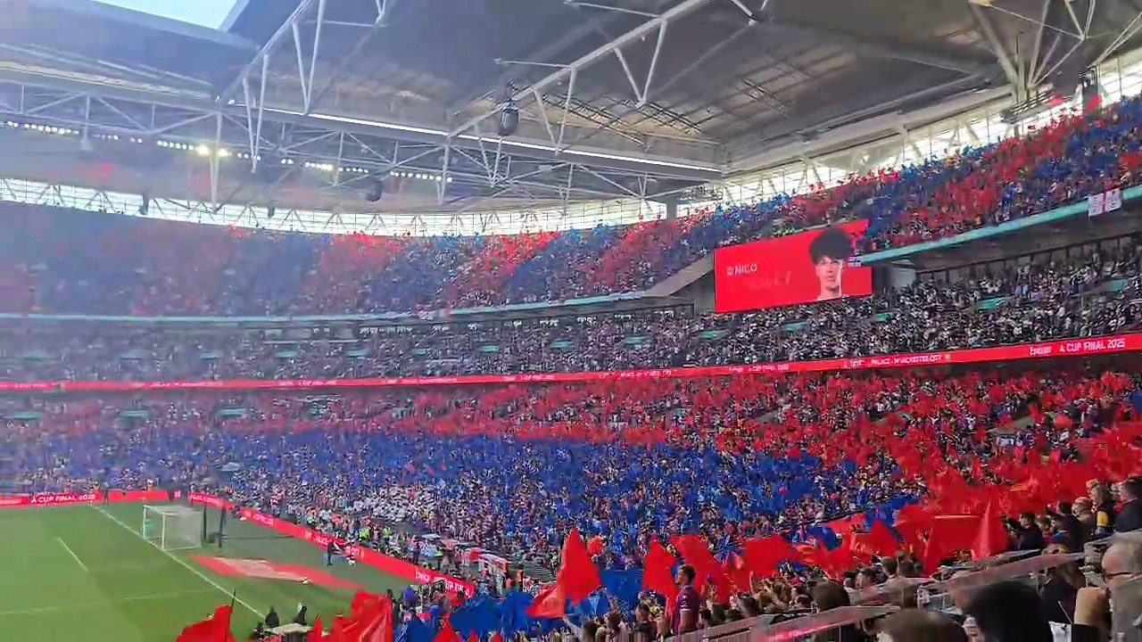 Crystal Palace vs Man City FA Cup final atmosphere