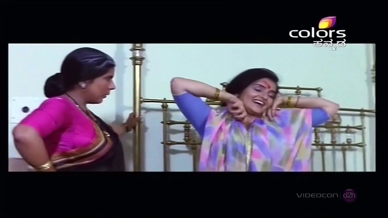 Rajani Hot Show with Ravichandran