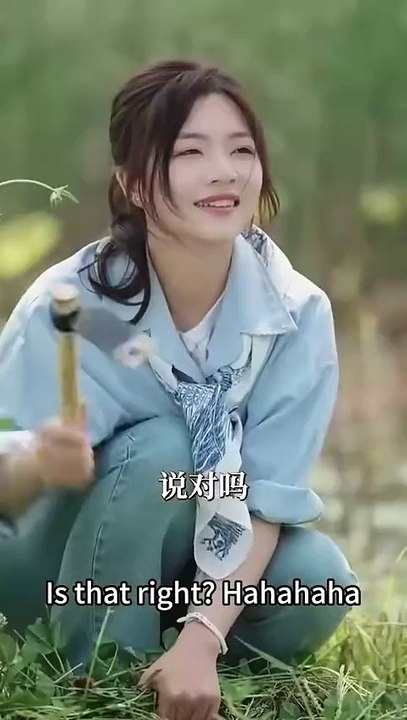 In her past life, Jiang Xianyu was drained by her family and died miserably—reborn, she quits her job and becomes a nanny in a wealthy family, accidentally becoming their favorite. #HitDrama #CEO #Romance #MarriageBeforeLove