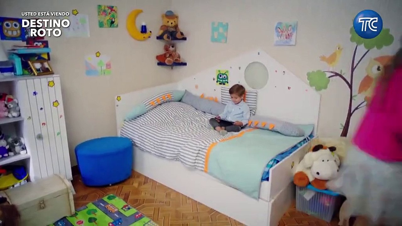 12. Destino Roto (Toprak Ile Fidan), en español