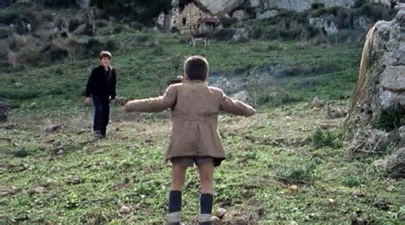 Padre Padrone (1977)