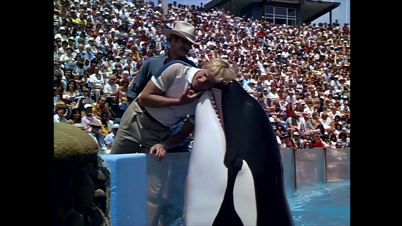 Rich and Famous | show | 1987 | Official Clip