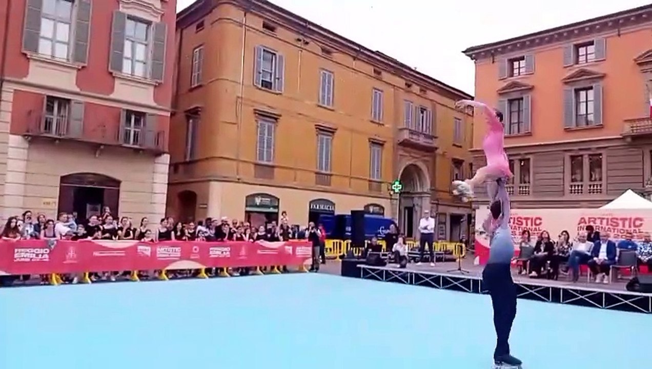 Campionati di pattinaggio: l'anteprima in centro a Reggio Emilia