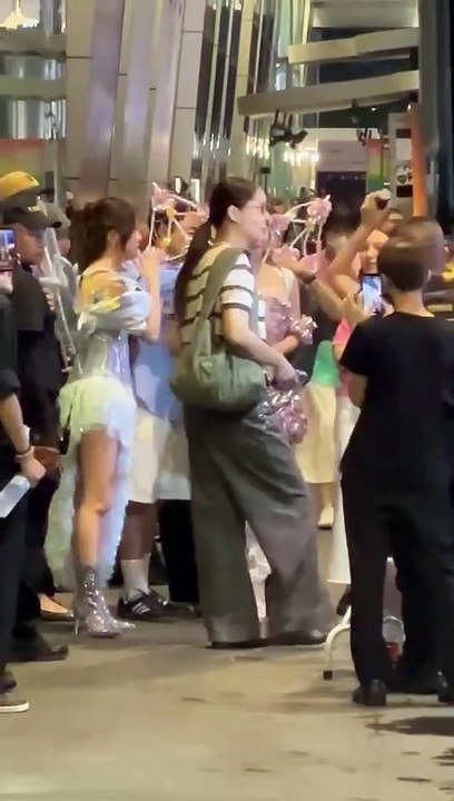 ต้นสังกัดร่อนจดหมาย หลัง ฟรีน สโรชา โดนซาแซง