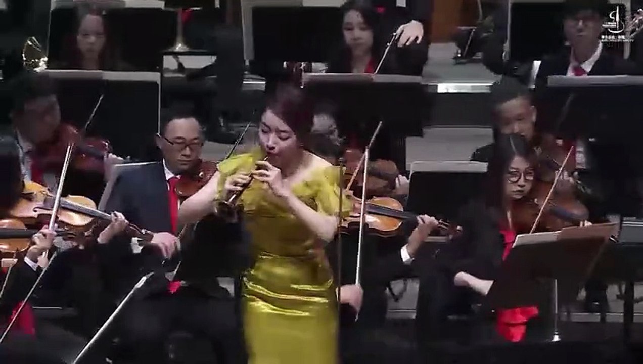 百鳥朝鳳 嗩吶與樂隊 嗩吶  劉雯雯 指揮  景煥 廣州交響樂團  1