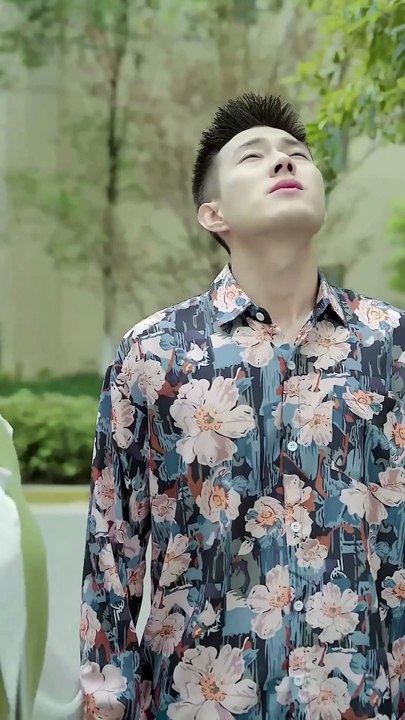 A single mother sat at wrong table on a blind date, only to find the man was a CEO and fell for her