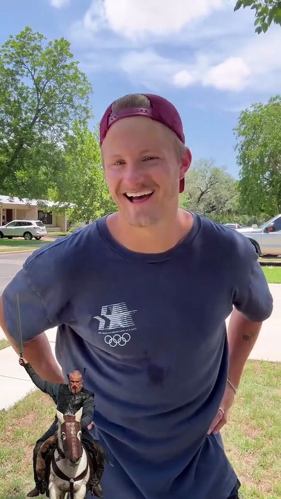 ¡El actor Alexander Ludwig dice "ser de Caracas"!