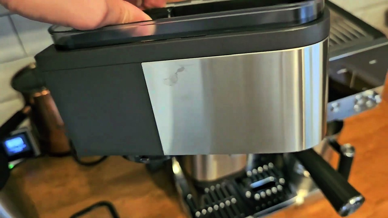 Ninja Luxe Premier “Add Beans” Error? Fix It Fast