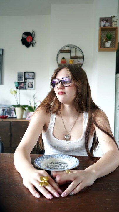 Jolie n'est pas assez jolie