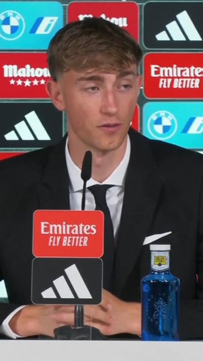 Huijsen desvela la llamada con Sergio Ramos