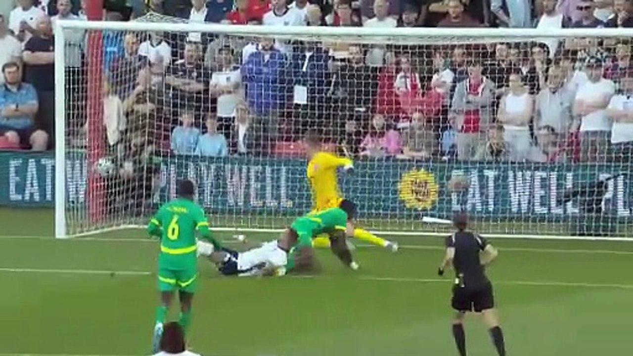 Angleterre vs Sénégal : Retour historique à Nottingham et un match passionnant ⚽