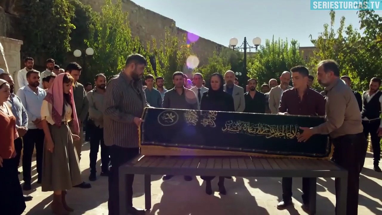 Uzak_Sehir_-_Capitulo_1 - (Ciudad Lejana) subtitulada al español.