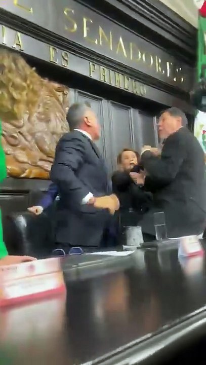 confrontos senado mexico