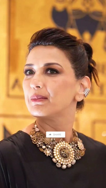 Sonali Bendre A Prominent Bollywood Actress of the 90s 🎬👏💃  #sonalibendre #bollywood #actresses