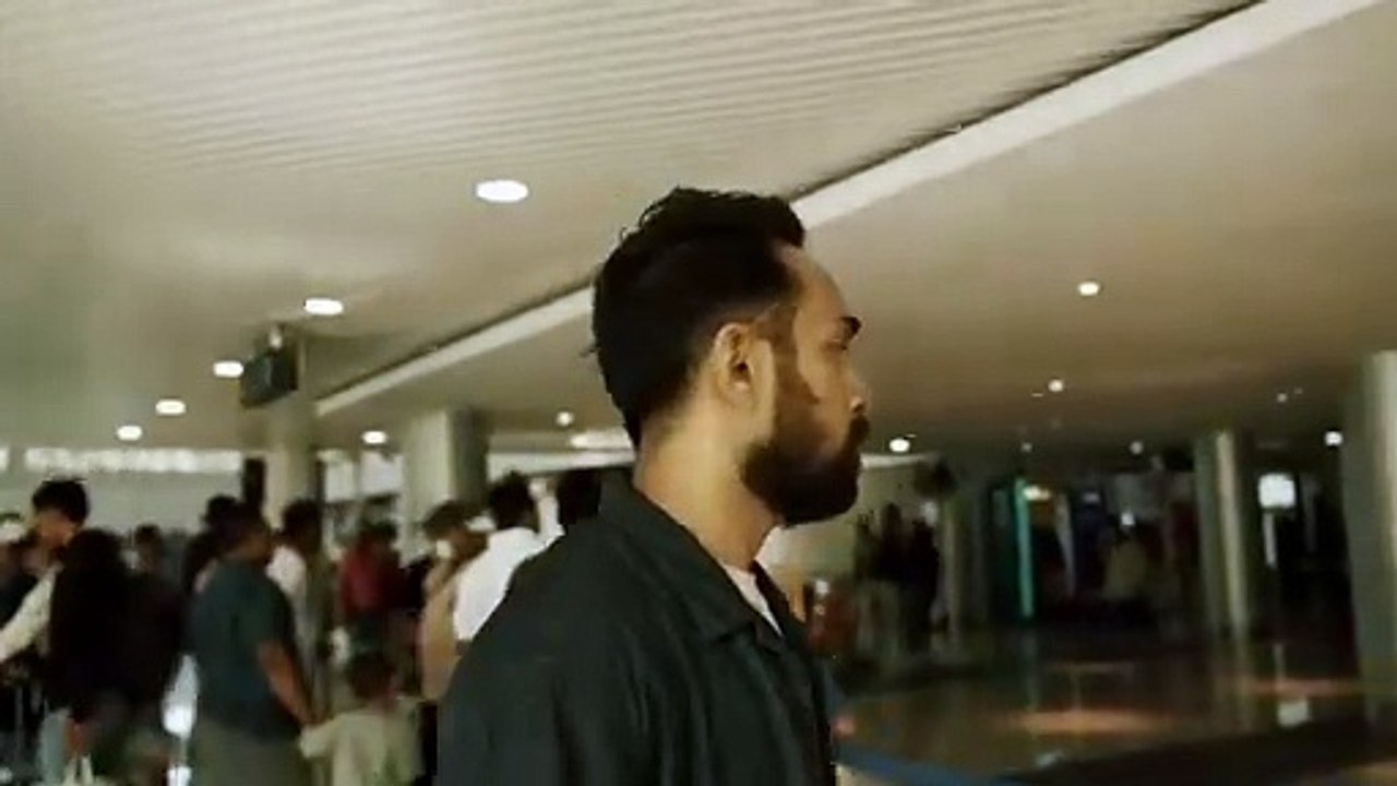 TOTON CARIBO - TUNGGU DI AMBON FEAT @JUSTYALDRINOFFICIAL  (Official Music Video)