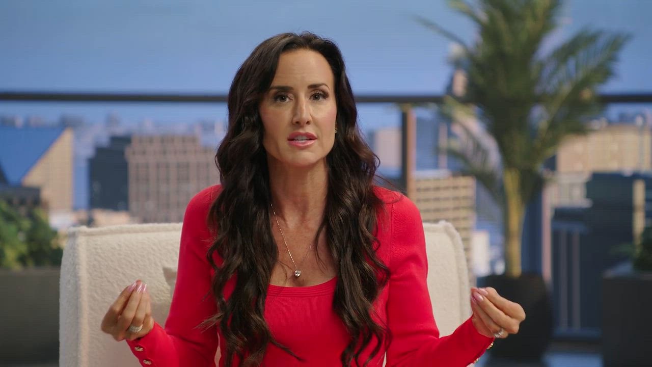 Entrepreneur Therapy | 'Trust Your Instincts:' Dr. Drew Pinsky and Serial Investor Kim Perell Help One Entrepreneur Overcome Decision Fatigue