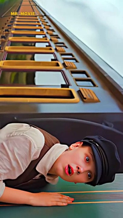 She ...Hollywood’s ICONIC Scenes 🔥🎥 You CAN’T Unsee!