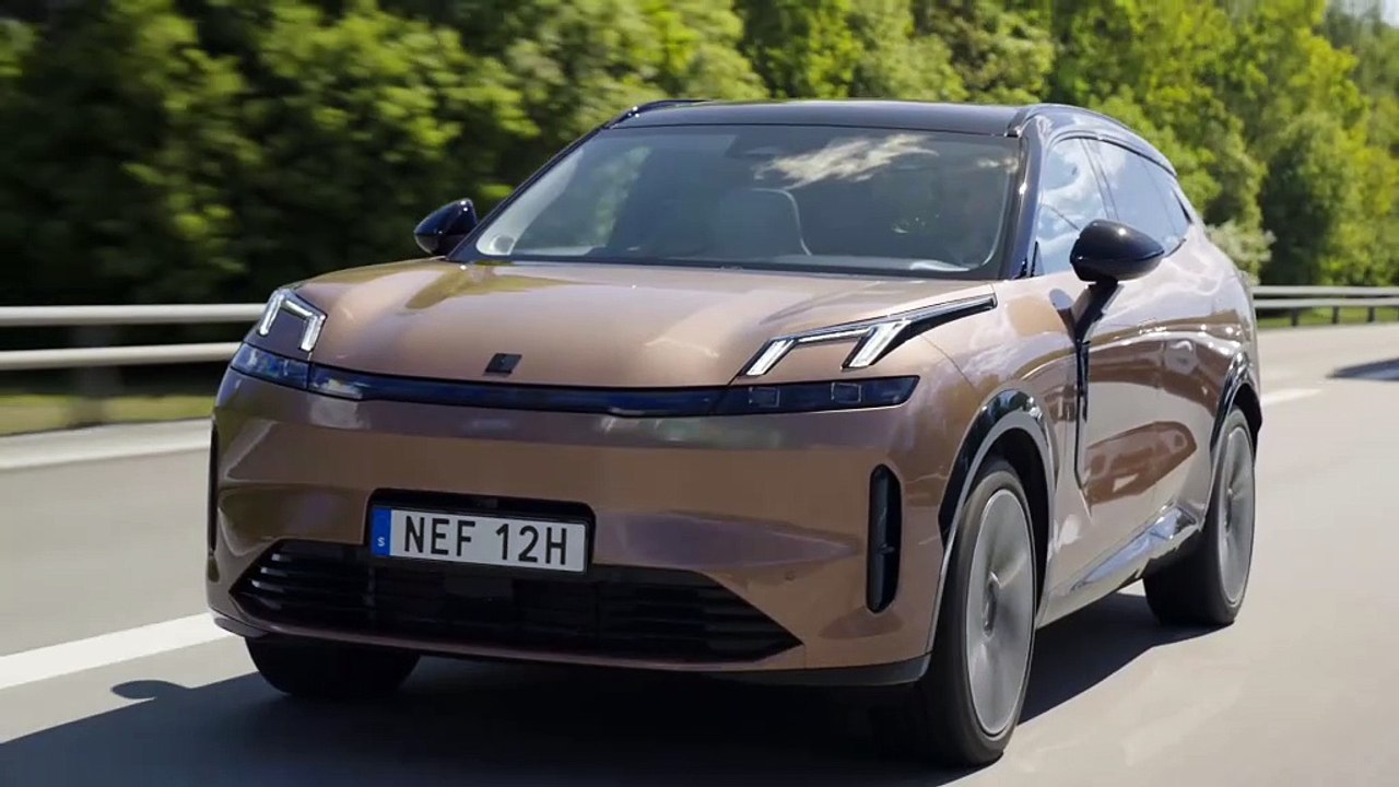 Le SUV Lynk & Co 08 hydride rechargeable offre une autonomie électrique de 200 km