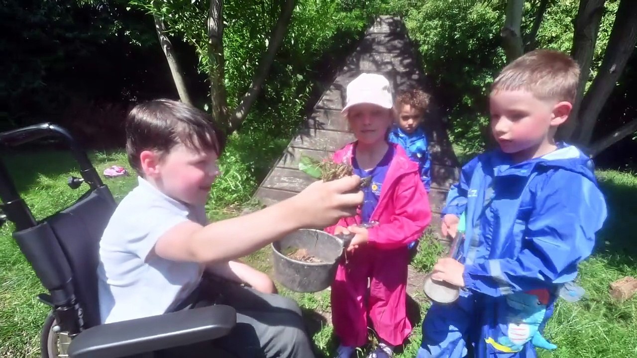 Love Your School: Hadley Learning Community Primary School, Telford