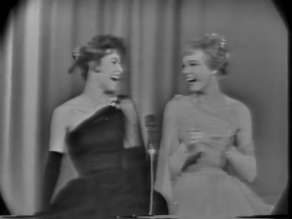 Julie Andrews and Carol Burnett: History Of Musical Comedy (1962)