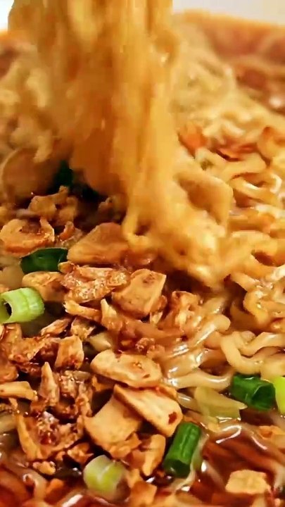 Discover the World of AI with AI Vlogger 🤖