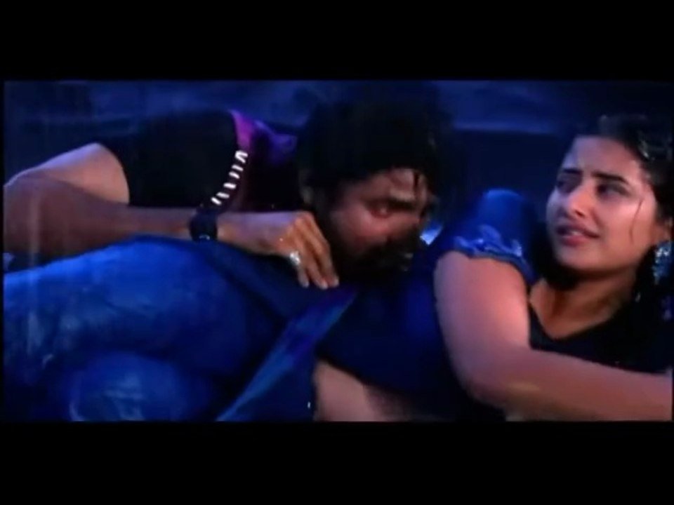 Manisha Koirala Hot Rain Song - Pani O Pani