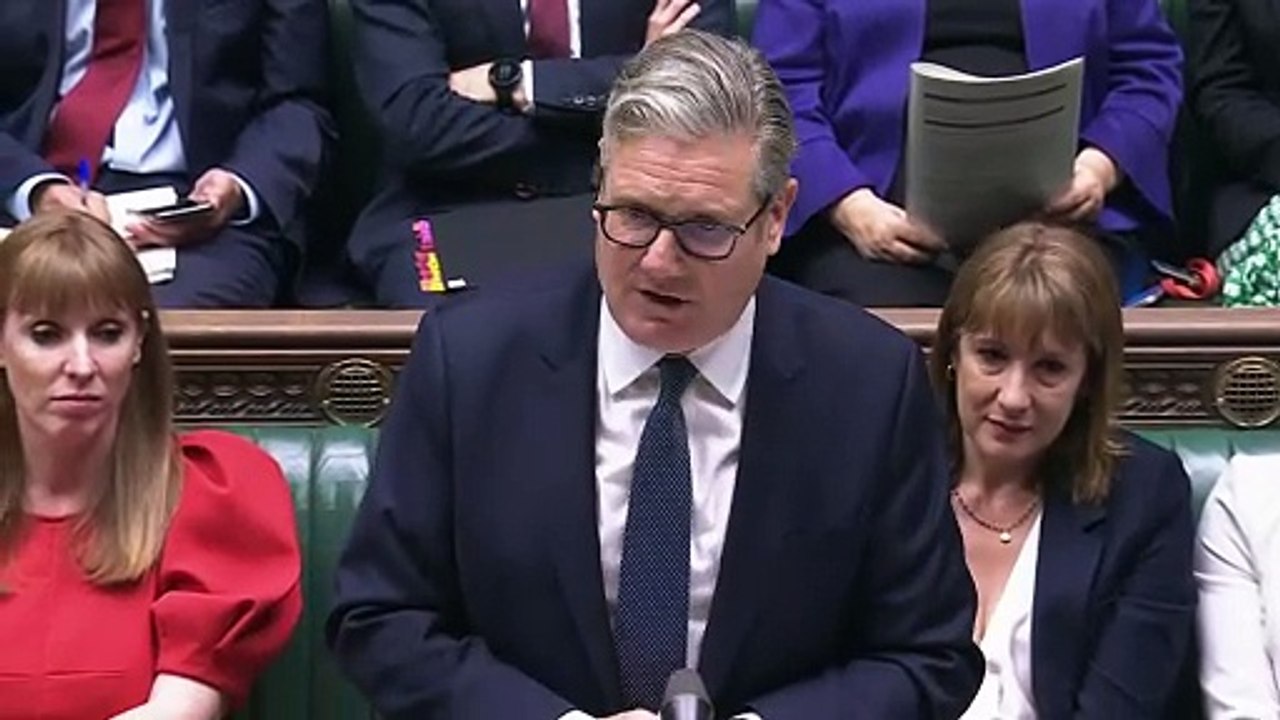 Starmer: Welfare bill benefits the economy