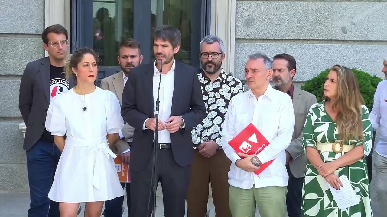 Sumar se reúne con el PSOE