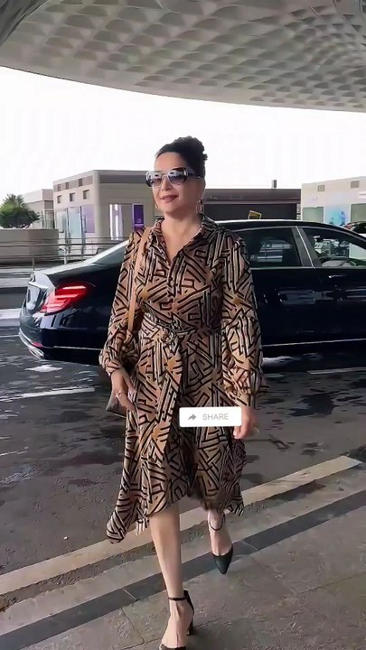Madhuri Dixit Seen at Mumbai Airport 🚀👠💃🏻  #madhuridixit #madhuri #madhuridixitfans #madhuridixitsmile #bollywoodmovies #bollywood #actresses #actresslife #actresashorts #actresvideo #actressviral #actressreels #actressportrait #actressphoto