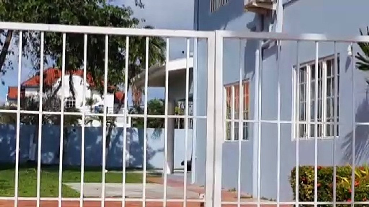 MAN DIES FOLLOWING FREAK ACCIDENT