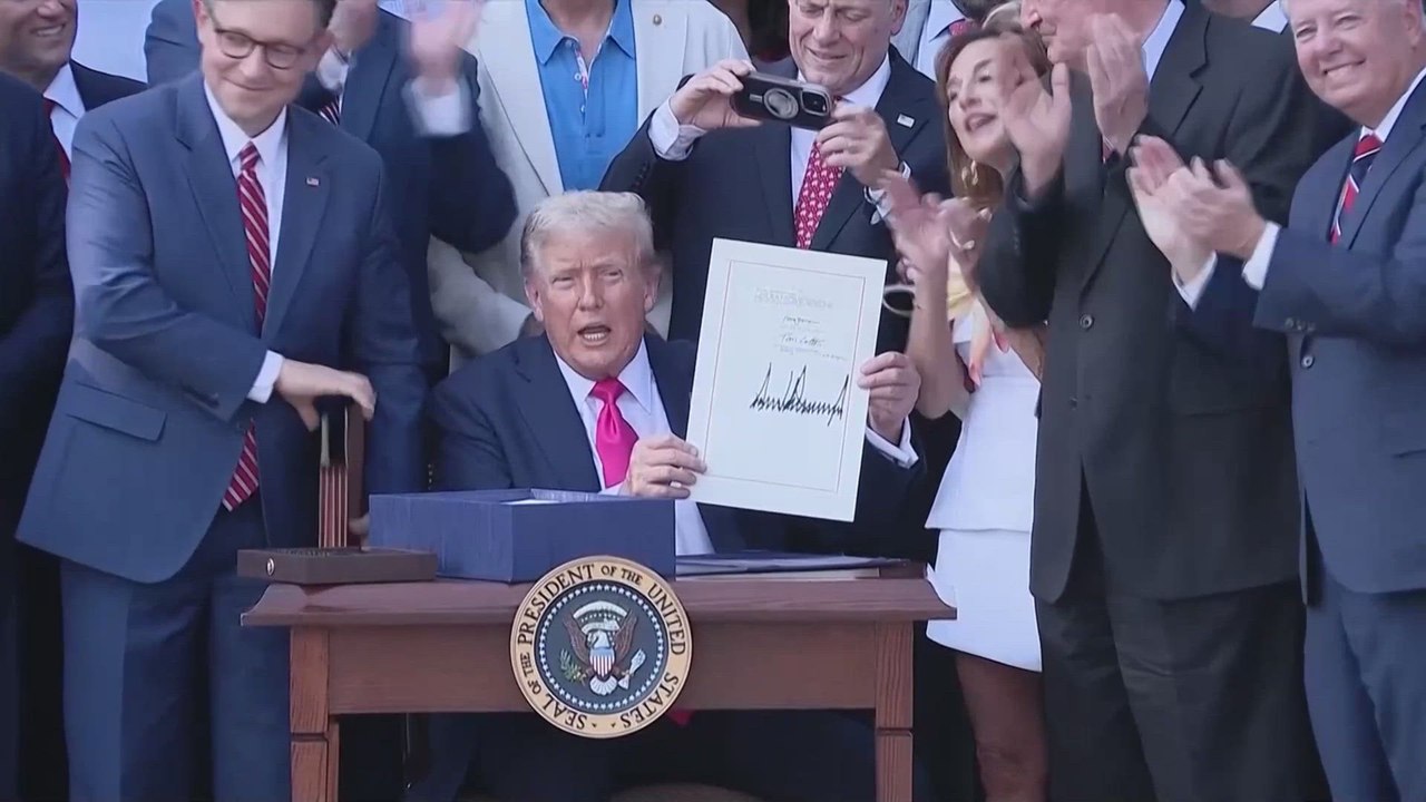 Speaker Mike Johnson Gifts Trump the Historic Gavel from ‘One Big Beautiful Bill’ Approval